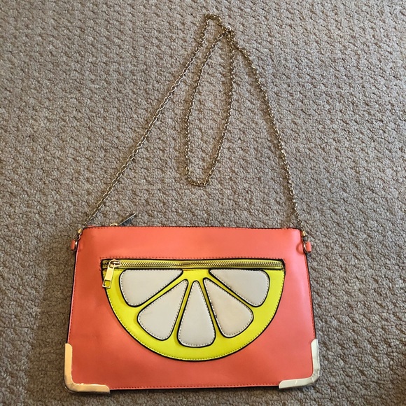 torrid Handbags - NWOT Torrid Lemon Clutch/Purse